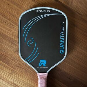 SOLD - RONBUS QUANTA R4.16 Pickleball Paddle